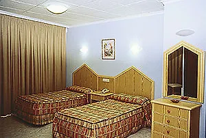 Vegas Hotel 2*